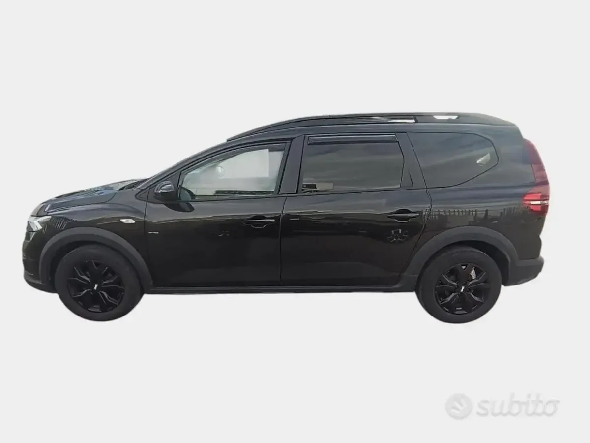Usata Dacia Jogger Extreme 101 CV (74 kW) 2023 Nero Monovolume