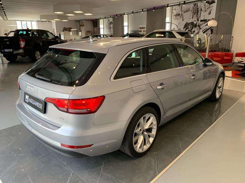 Usata Audi A4 Business 122 CV (89 kW) 2018 Argento Station wagon