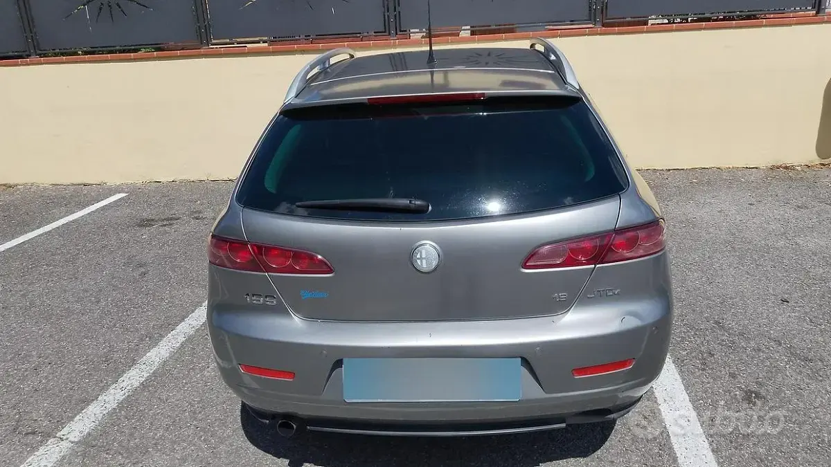 Usata Alfa Romeo 159 150 CV (110 kW) 2007 Grigio Station wagon