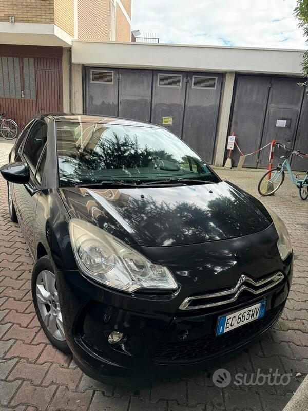 Usato 2010 Citroën DS3 Benzin (4.500 €)