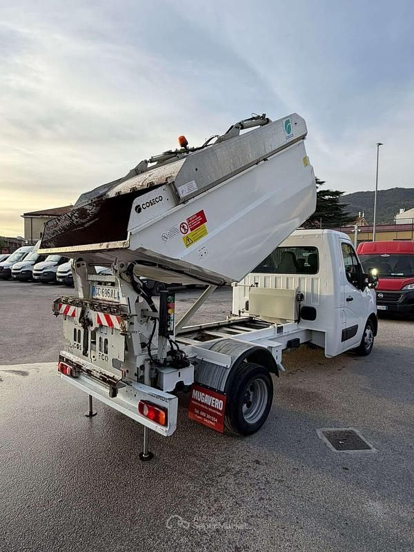 Usata Renault Master 131 CV (96 kW) 2020 Bianco Monovolume