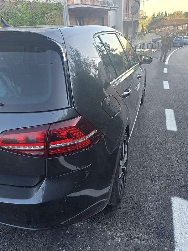 Second-hand VW Golf VII GTD 184 CP (135 kW) 2016 Berlinǎ