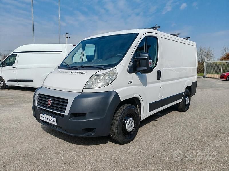 Usata Fiat Ducato 119 CV (87 kW) 2008 Bianco Furgone