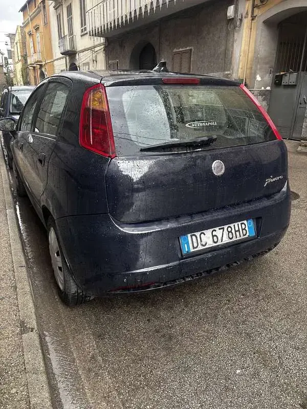 Usata Fiat Grande Punto Dynamic 90 CV (66 kW) 2007 Utilitaria