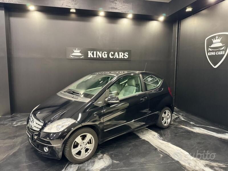 Begagnad Mercedes A160 95 HK (69 kW) 2010 Svart Sportkupé