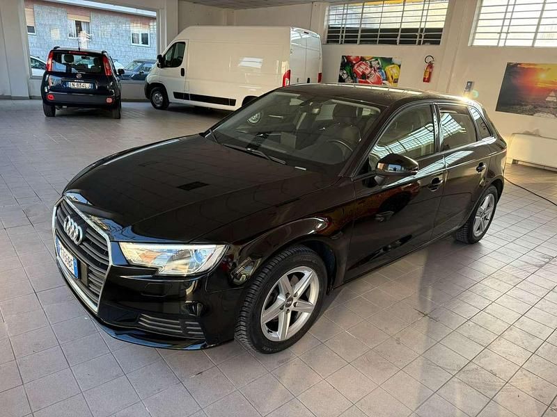 Usata Audi A3 Business 110 CV (80 kW) 2017 Nero Berlina