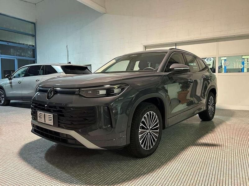 Usata VW Tayron 150 CV (110 kW) 2025 Grigio SUV