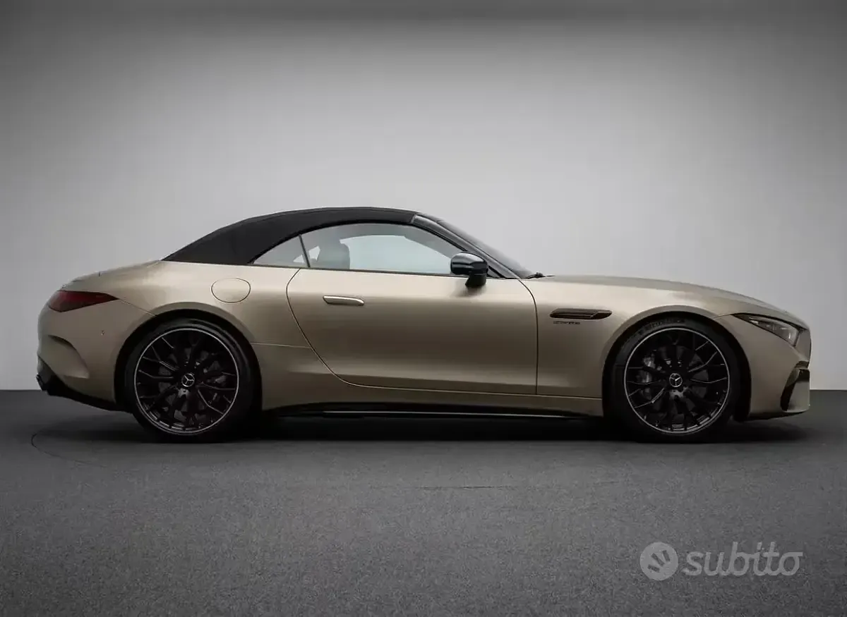Usata Mercedes SL43 AMG AMG Line Premium Plus 381 CV (280 kW) 2023 Grigio magno Cabrio