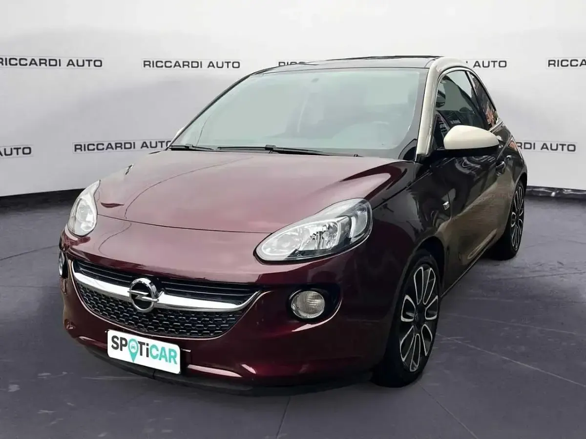 Usata Opel Adam Glam 69 CV (50 kW) 2016 Utilitaria