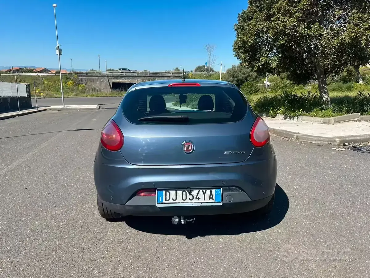 Usata Fiat Bravo 120 CV (88 kW) 2007 Blu Utilitaria