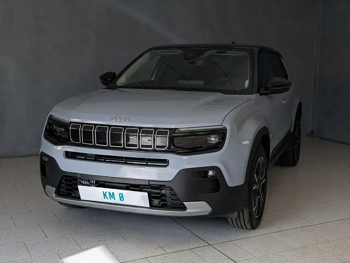 Usata Jeep Avenger Summit 101 CV (74 kW) 2025 SUV
