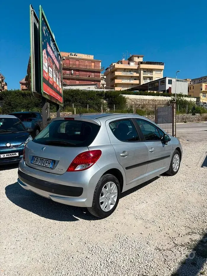 Usata Peugeot 207 Allure 68 CV (50 kW) 2011 Grigio Berlina