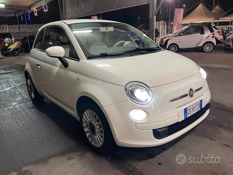 Usata Fiat 500 Lounge 69 CV (50 kW) 2011 Bianco Berlina