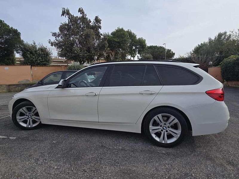 Usata BMW 316 Sport Line 116 CV (85 kW) 2017 Bianco Station wagon