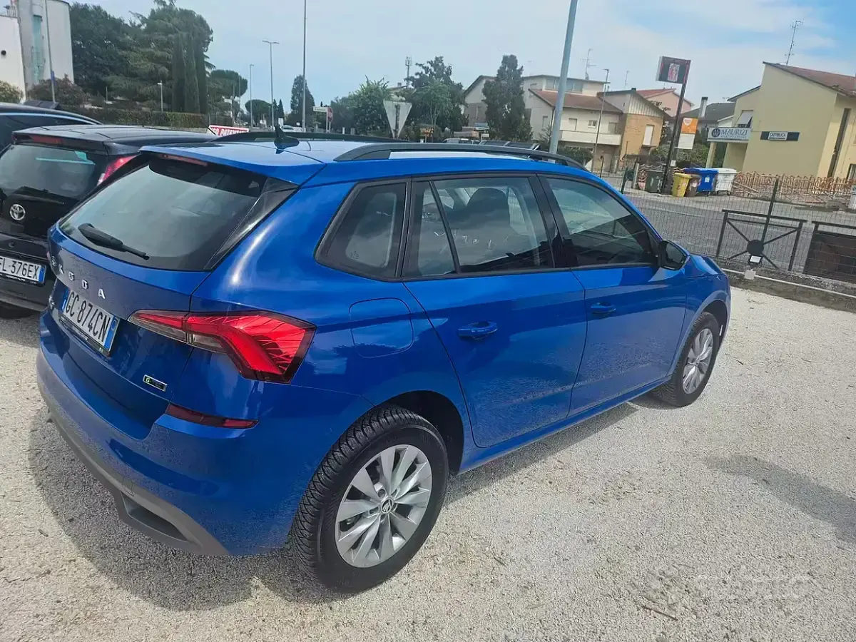 Usata Skoda Kamiq Ambition 90 CV (66 kW) 2020 Blu SUV