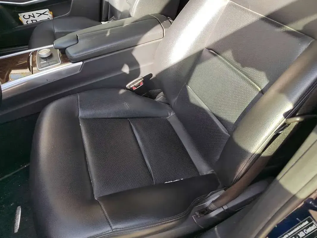 Usata Mercedes E250 Avantgarde 204 CV (150 kW) 2012 Blu/azzurro Berlina