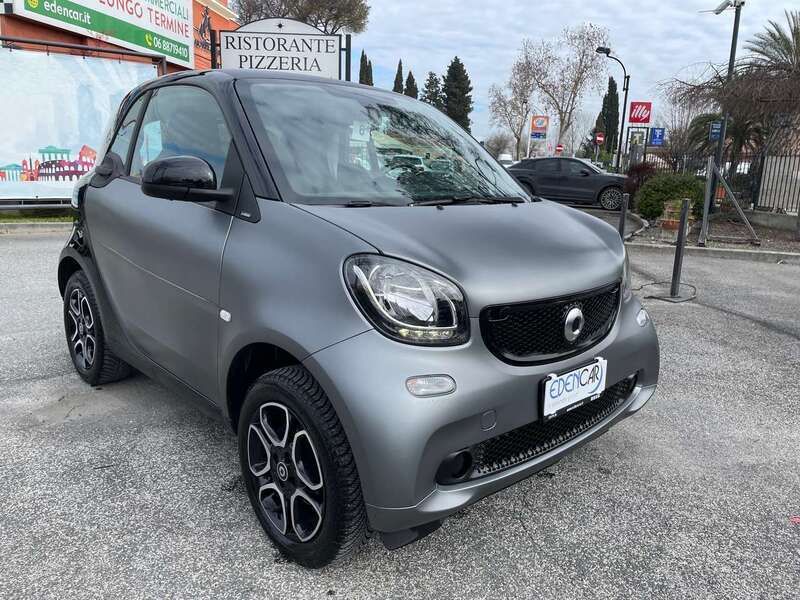 Grigio Usata 2016 Smart ForTwo Coupé Passion Utilitaria | 14.300 € (Cara) - Immagine 1/4