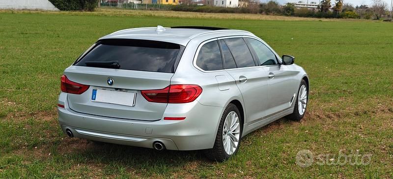 Usata BMW 520 Luxury Line 2018 Grigio Station wagon