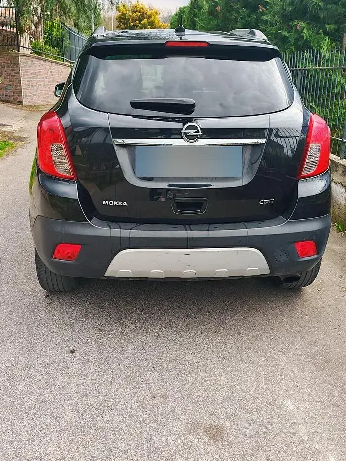 Usata Opel Mokka 131 CV (96 kW) 2015 Nero SUV