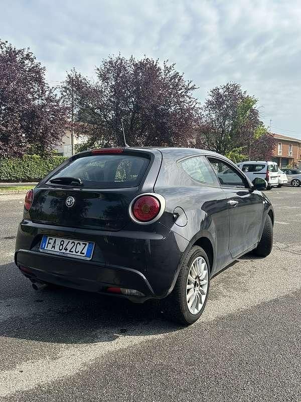 Usata Alfa Romeo MiTo Impression 70 CV (51 kW) 2015 Nero Utilitaria