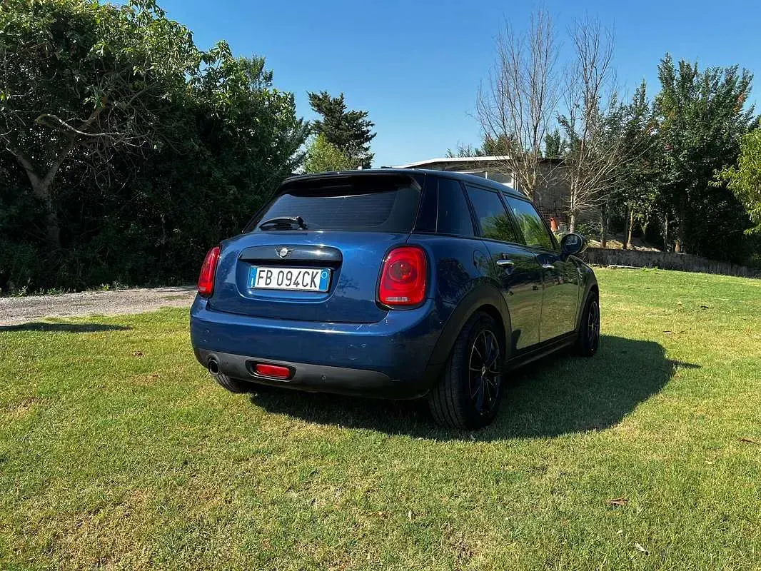 Usata Mini One D Business 95 CV (69 kW) 2015 Bluazzurro Utilitaria