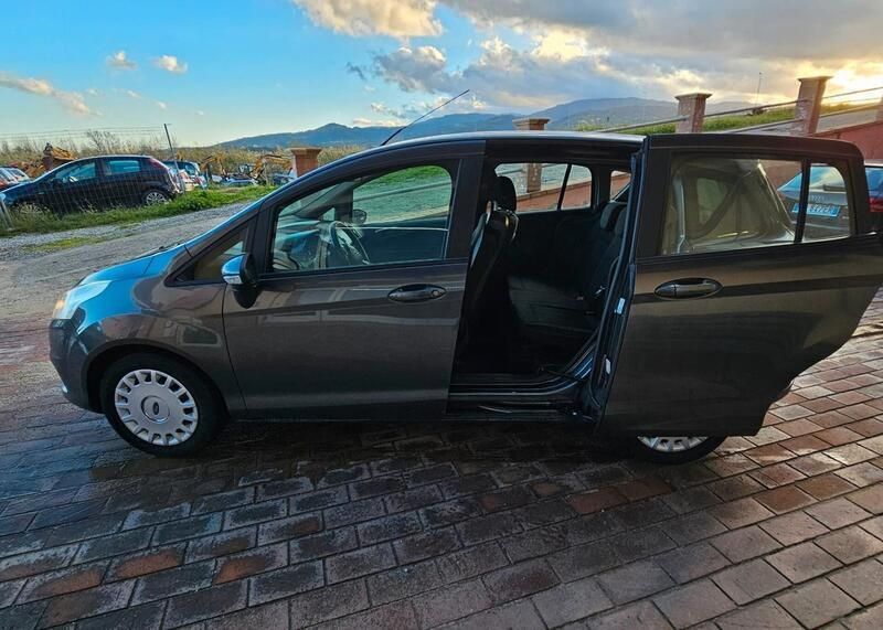 Begagnad Ford B-MAX Business Edition 89 HK (65 kW) 2015 Grå Minibuss
