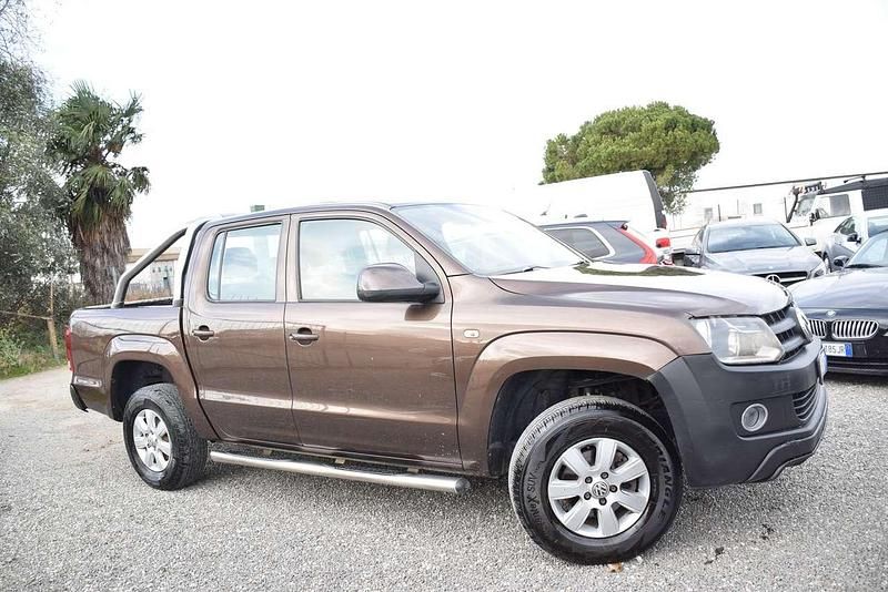 Usata VW Amarok 122 CV (89 kW) 2011 Marrone Pick-up