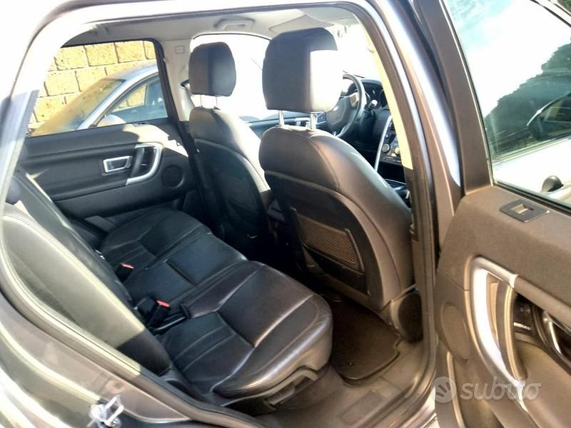 Usata Land Rover Discovery Sport 179 CV (131 kW) 2017 Grigio SUV