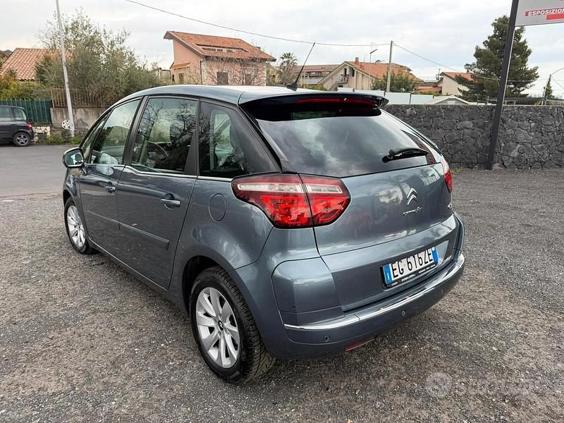Usata Citroën C4 Exclusive 92 CV (67 kW) 2013 Blu Berlina