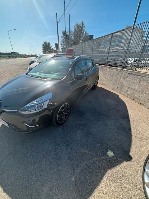 Usata Renault Clio GrandTour 90 CV (66 kW) 2018 Nero Station wagon
