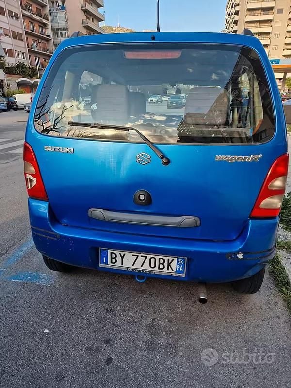 Usata Suzuki Wagon R 65 CV (47 kW) 2006 Monovolume