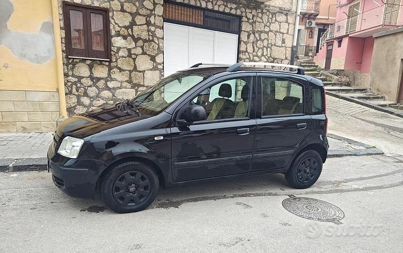 Usata Fiat Panda 2010 Nero Utilitaria