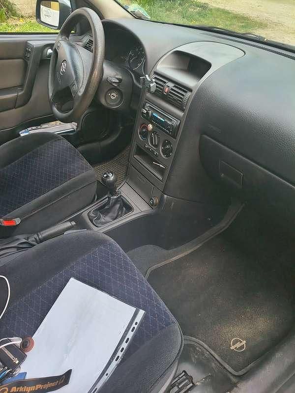 Usata Opel Astra Club 75 CV (55 kW) 2003 Blu/azzurro Station wagon