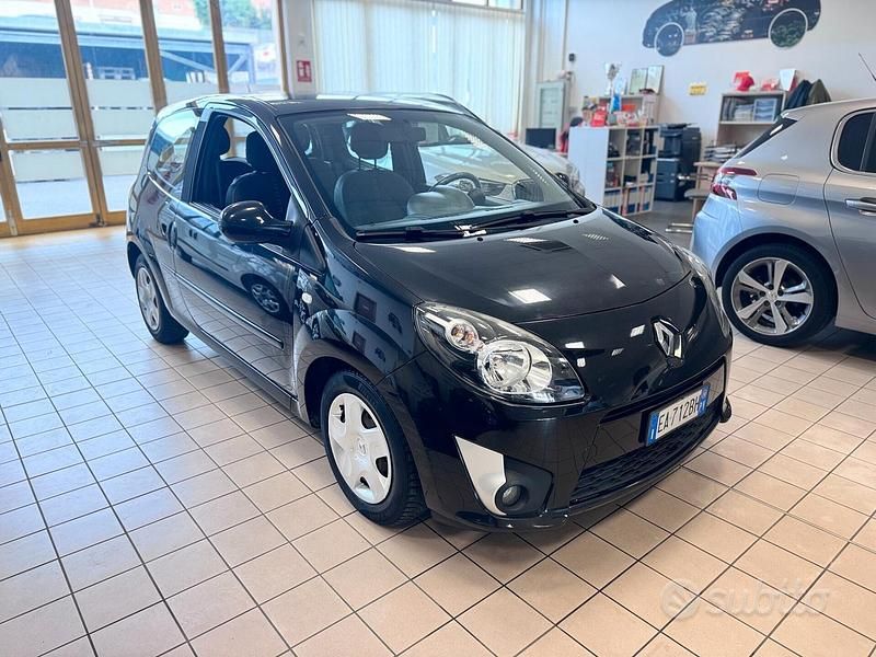 Usata Renault Twingo 76 CV (55 kW) 2010 Nero Utilitaria