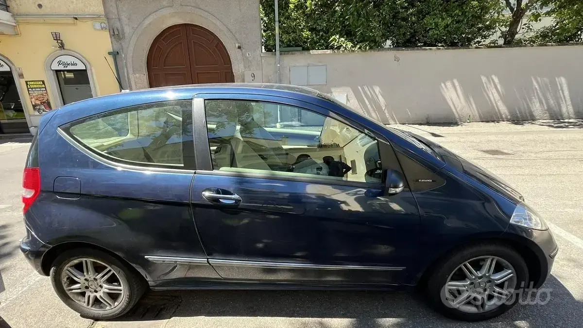 Usata Mercedes A170 Elegance 116 CV (85 kW) 2007 Blu Berlina