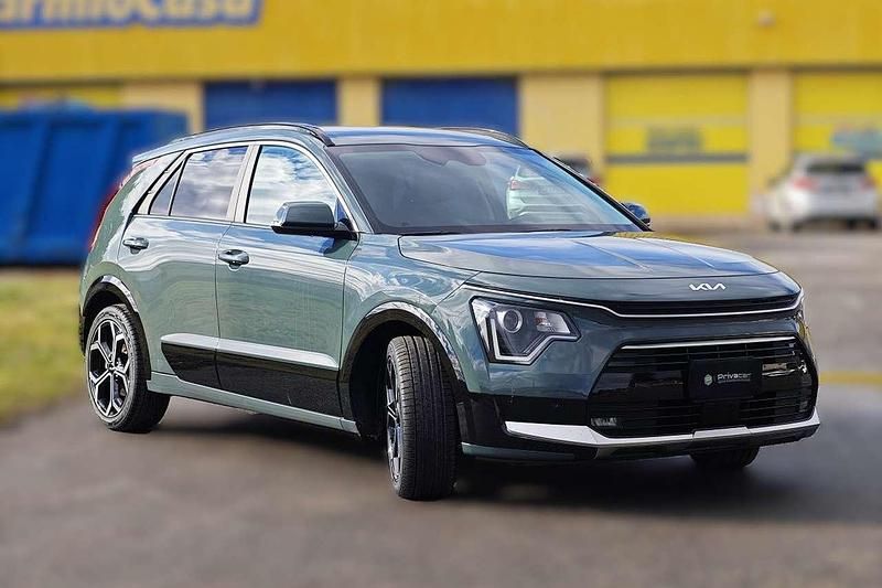 Usata Kia Niro Style 141 CV (103 kW) 2023 Blu SUV