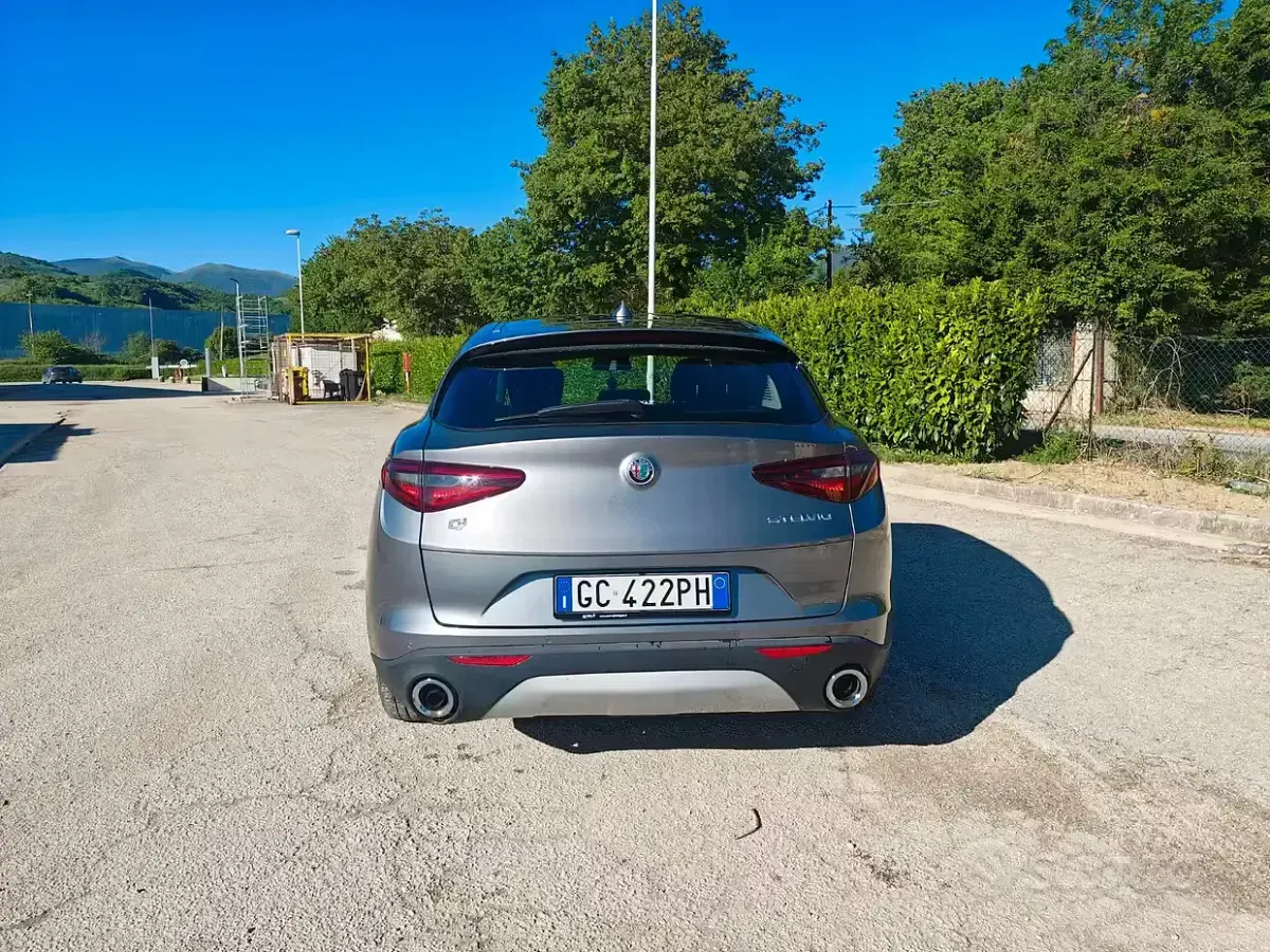 Usata Alfa Romeo Stelvio Business 190 CV (139 kW) 2020 Grigio SUV