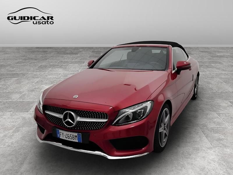 Usata Mercedes 220 Premium 169 CV (124 kW) 2018 Rosso Cabrio