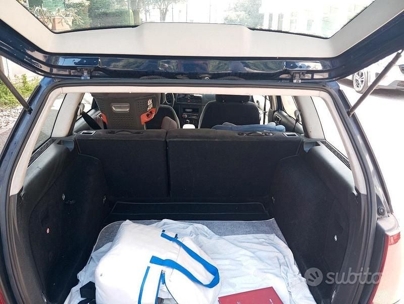 Usata VW Golf IV Comfortline 101 CV (74 kW) 2000 Blu Station wagon