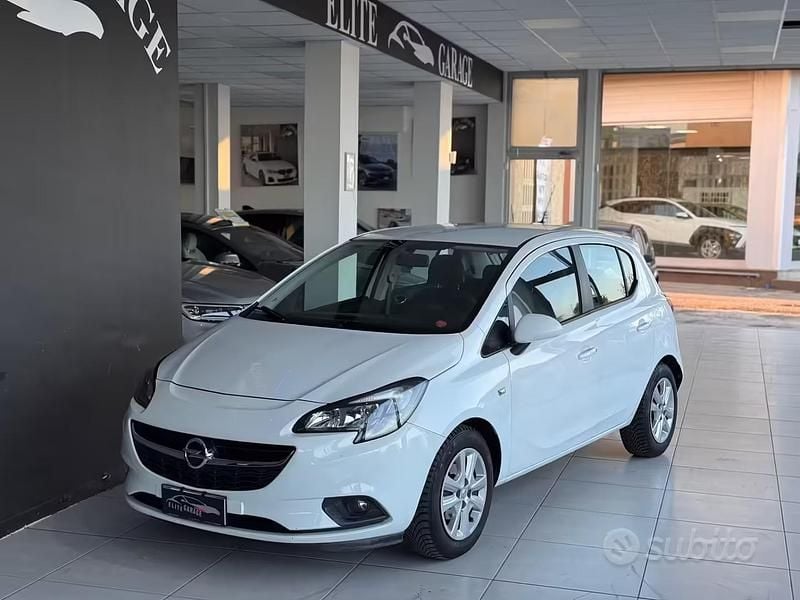 Usata Opel Corsa 90 CV (66 kW) 2016 Bianco Utilitaria