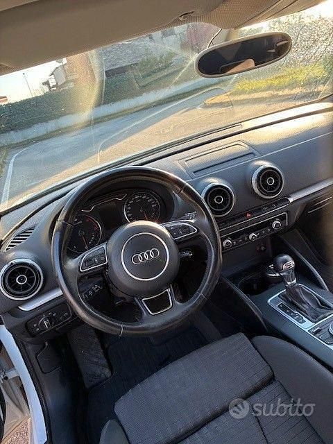Usata Audi A3 Ambition 110 CV (80 kW) 2015 Bianco Berlina