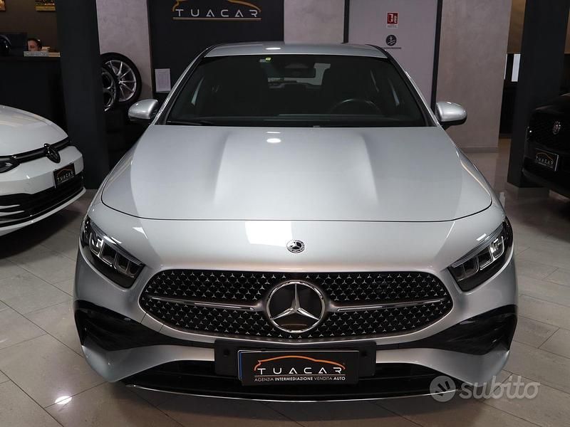 Usata Mercedes A200 AMG Line Premium 150 CV (110 kW) 2023 Grigio Berlina