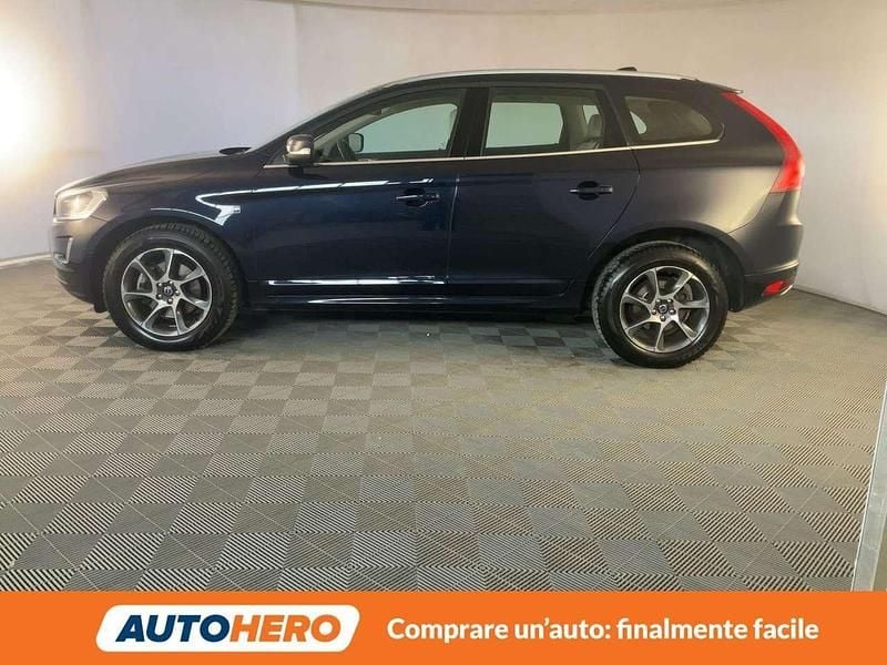 Usata Volvo XC60 Ocean Race 190 CV (139 kW) 2017 Blu/azzurro SUV