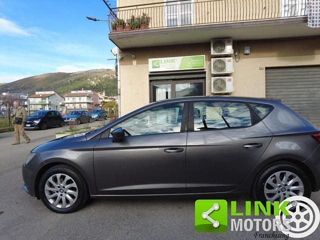 Usata Seat Leon 105 CV (77 kW) 2014 Grigio scuro Berlina