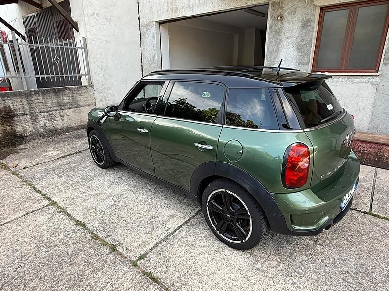 Usata Mini Cooper 143 CV (105 kW) 2014 Verde Utilitaria