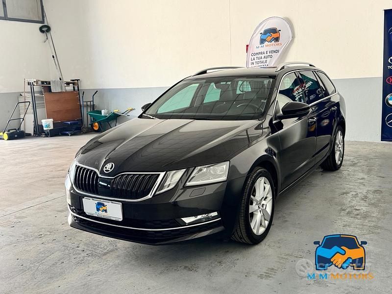 Usata Skoda Octavia G-TEC Style 131 CV (96 kW) 2020 Nero Station wagon