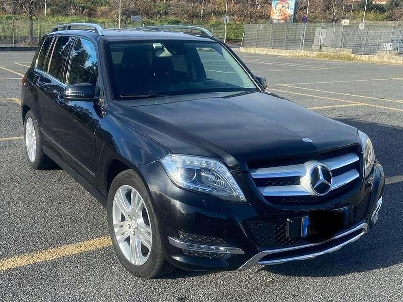 Käytetty Mercedes GLK200 143 HP (105 kW) 2014 Musta Katumaasturi