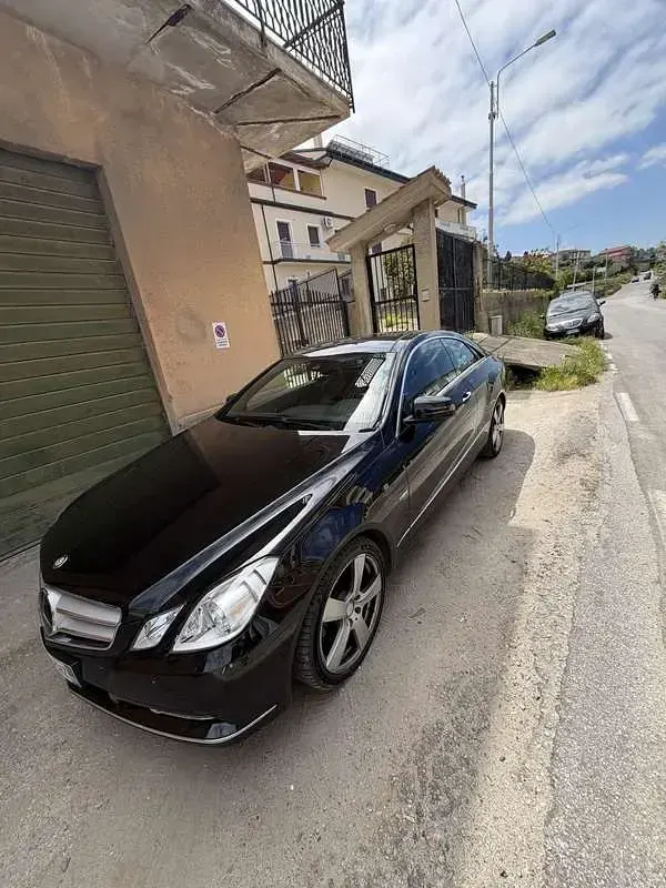 Begagnad Mercedes E350 Avantgarde 265 HK (194 kW) 2012 Sportkupé