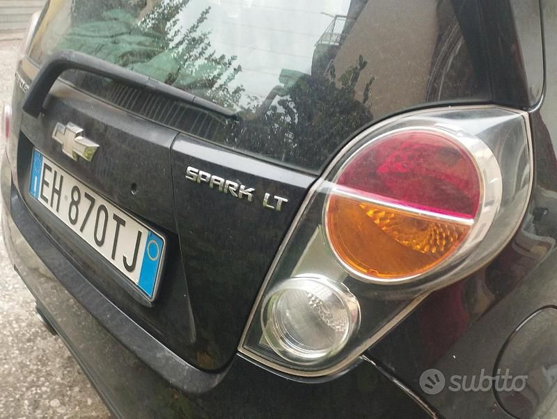 Begagnad Chevrolet Spark LT 81 HK (59 kW) 2011 Svart Halvkombi