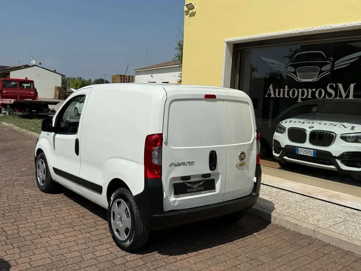 Usata Fiat Fiorino 95 CV (69 kW) 2023 Bianco Monovolume